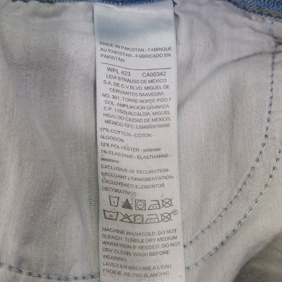 Signature Levi Strauss Heritage High Rise Shorts Frayed Hem Size 16 Light Wash - Picture 13 of 13